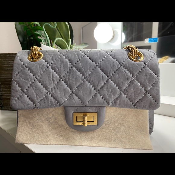 ❌❌SOLD ❌❌Chanel Reissue Mini - Picture 2 of 14